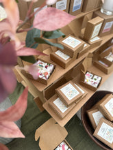 Load image into Gallery viewer, Spring Flower Melts - Limited Edition