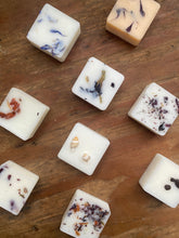 Load image into Gallery viewer, Wax Melt Pick &amp; Mix
